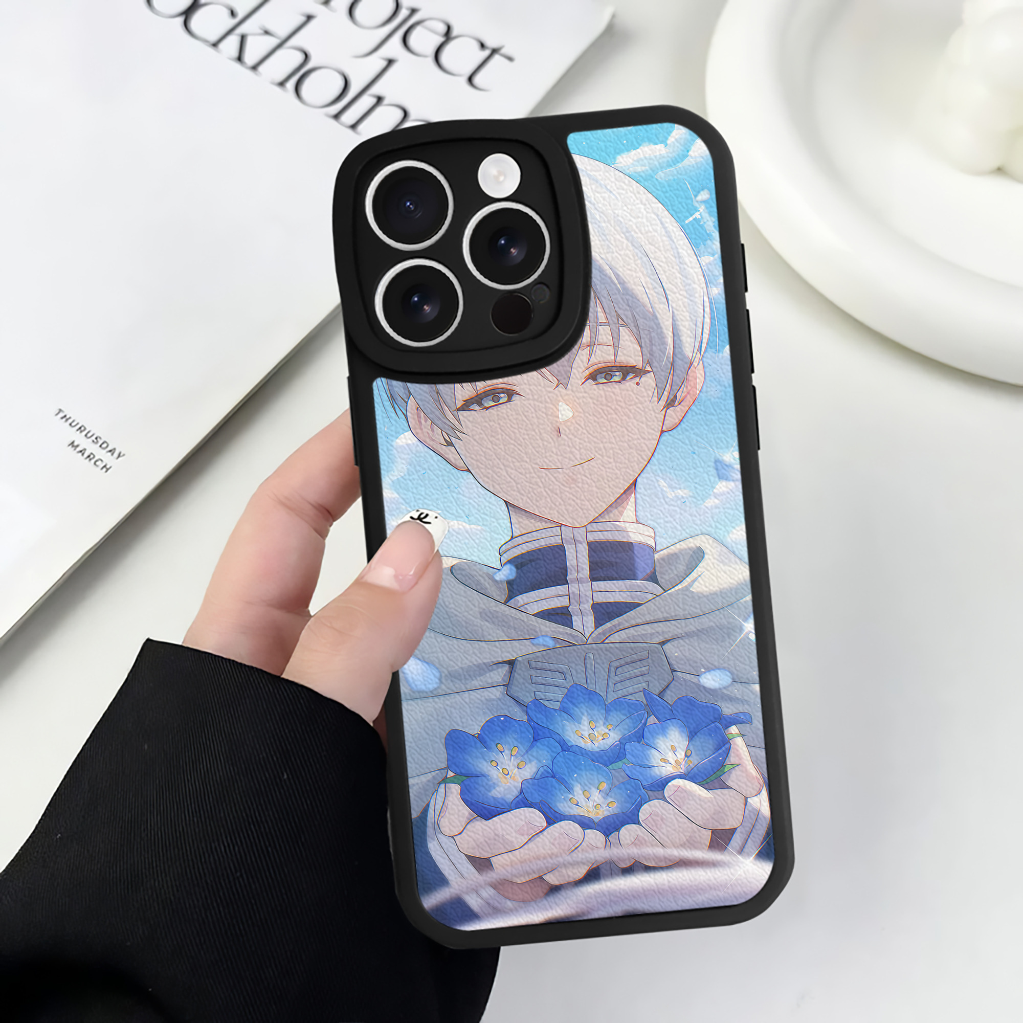（画像用） 葬送のフリーレン Frieren 【iPhone 16シリーズ対応】シリコンスマホケース（レザー調） 材質：シリコン